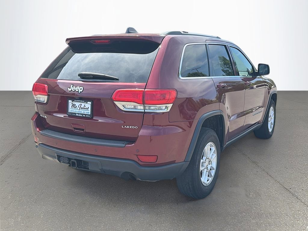 Used 2018 Jeep Grand Cherokee Laredo AWD/4WD image 4