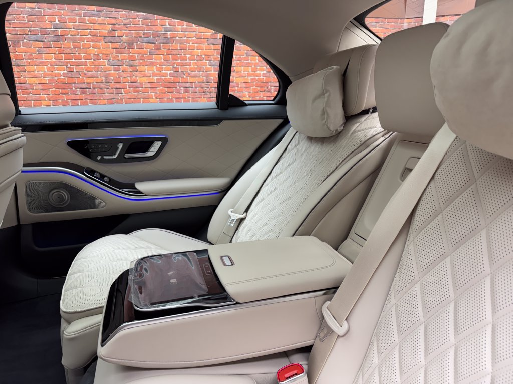 New 2026 Mercedes-Benz S 580 4MATIC Sedan image 11