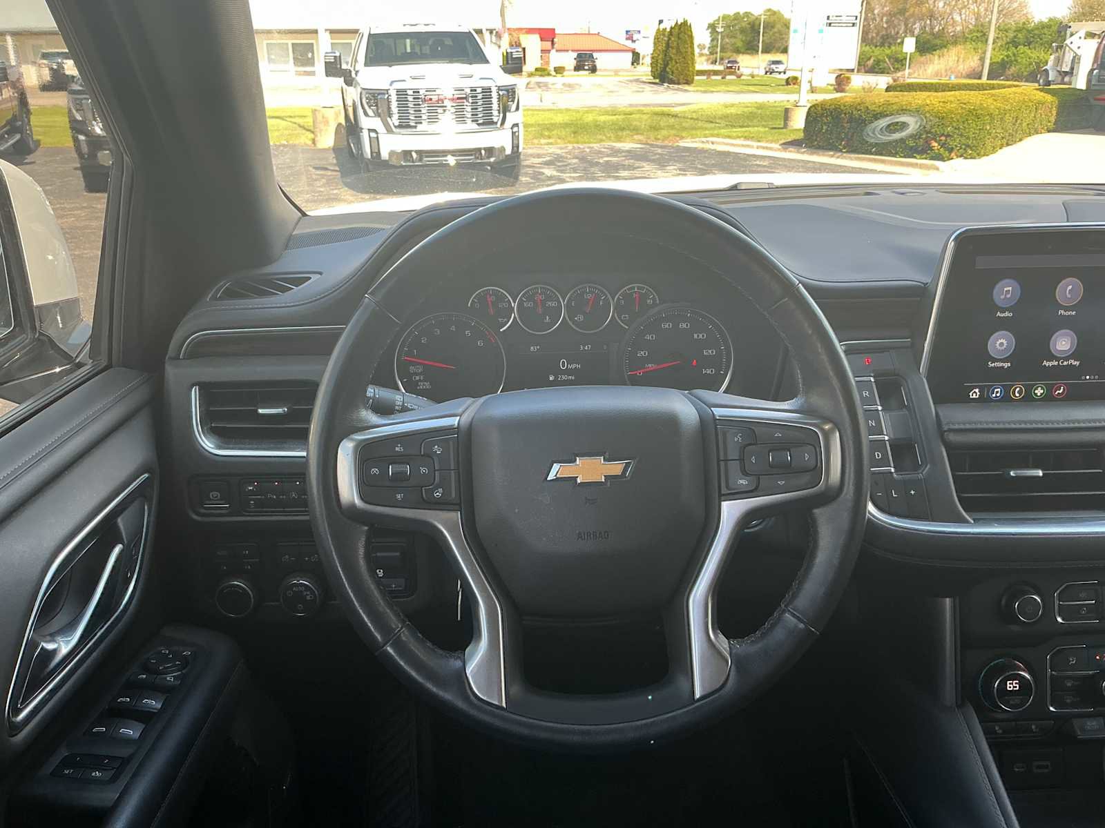 Used 2021 Chevrolet Tahoe LT w/ LT Signature Package AWD/4WD image 8