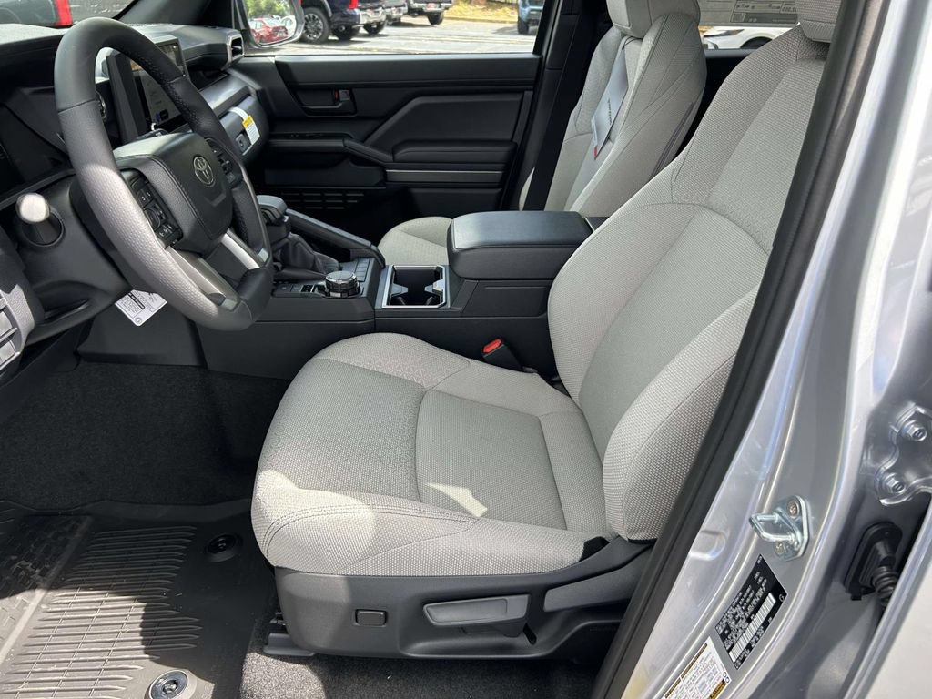 New 2026 Toyota 4Runner SR5 AWD/4WD image 16