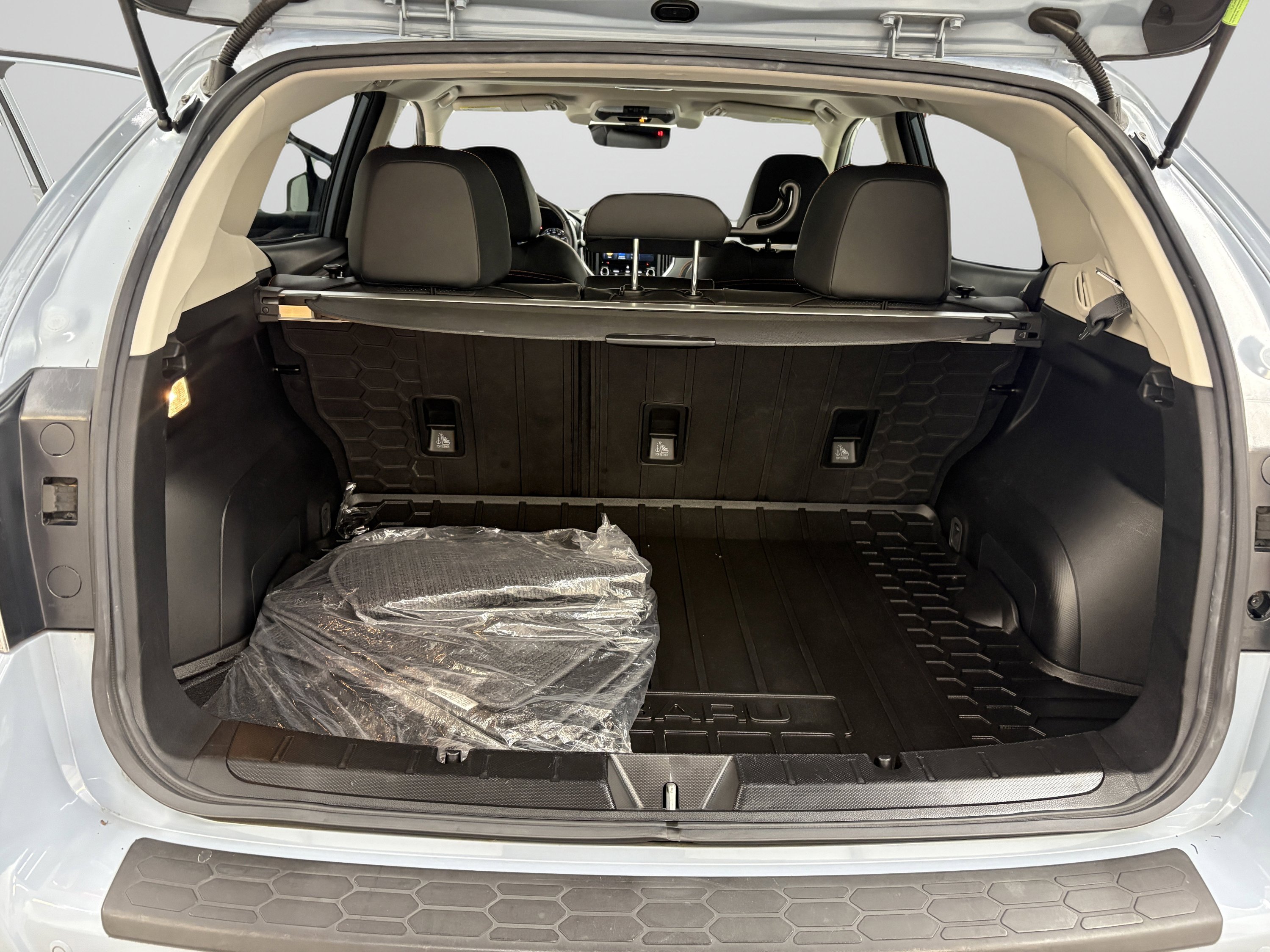Used 2019 Subaru Crosstrek 2.0i Limited w/ Moonroof Package w/Navigation AWD/4WD image 7