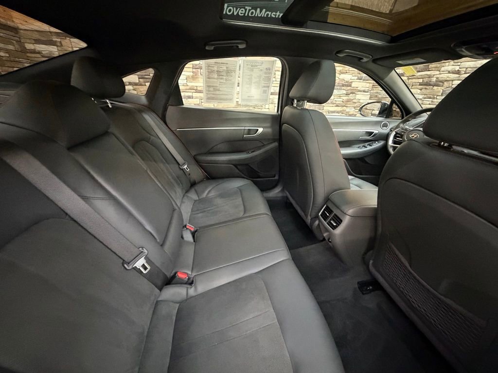 Used 2021 Hyundai Sonata SEL Plus w/ Tech Package image 31