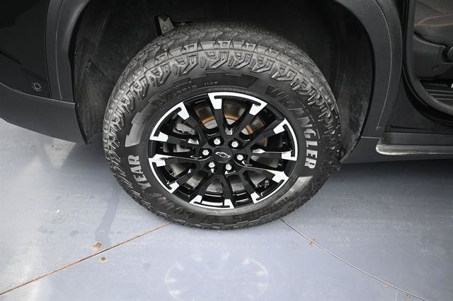 Used 2024 Chevrolet Traverse Z71 w/ Enhanced Driving Package AWD/4WD image 22