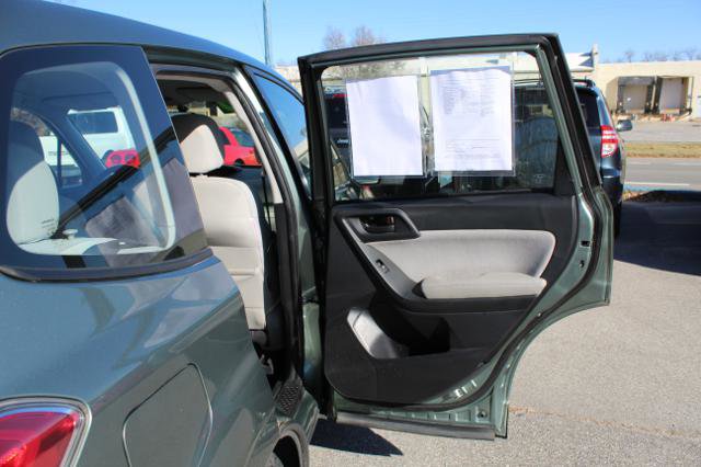 Used 2016 Subaru Forester 2.5i image 15