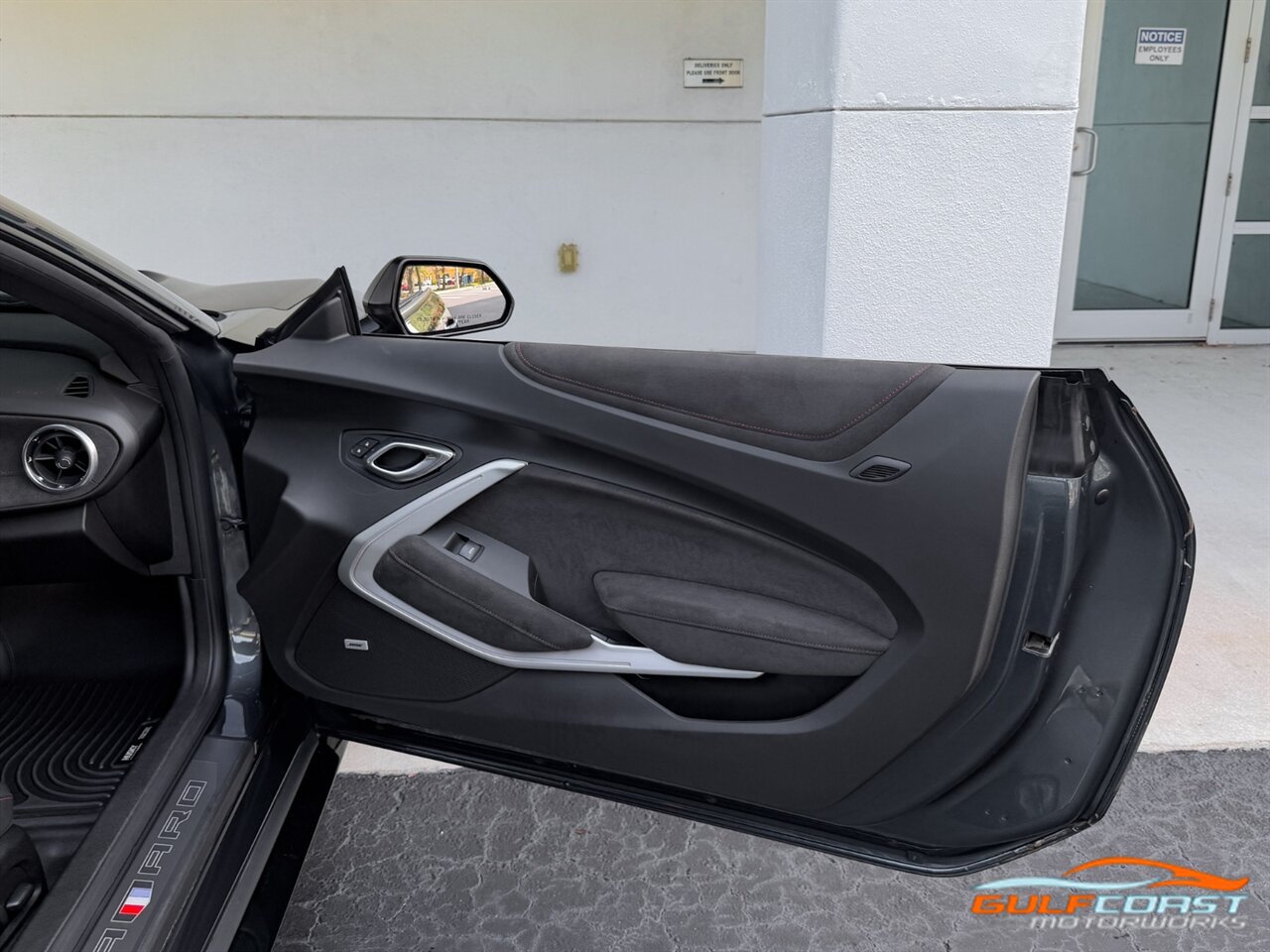 Used 2019 Chevrolet Camaro ZL1 RWD image 35