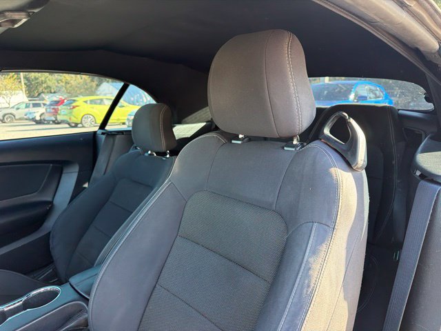 Used 2016 Ford Mustang Convertible RWD image 8