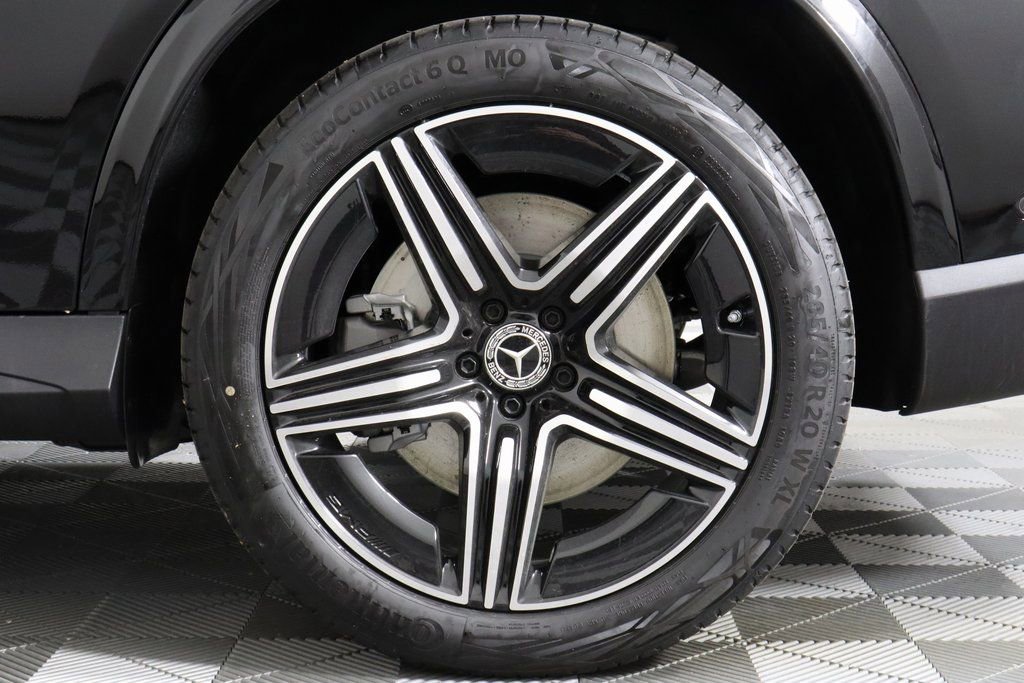 Used 2025 Mercedes-Benz GLC 350e GLC 350e image 13