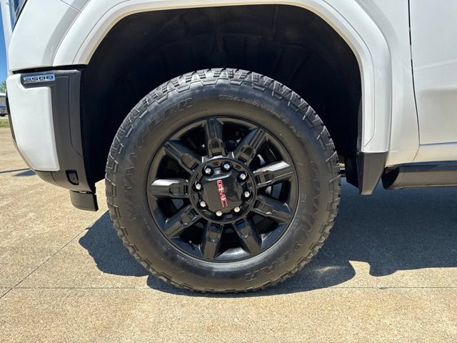 Used 2025 GMC Sierra 2500 AT4 w/ AT4 Premium Plus Package AWD/4WD image 12