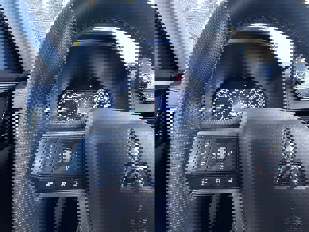 Used 2024 Mitsubishi Outlander SE image 20