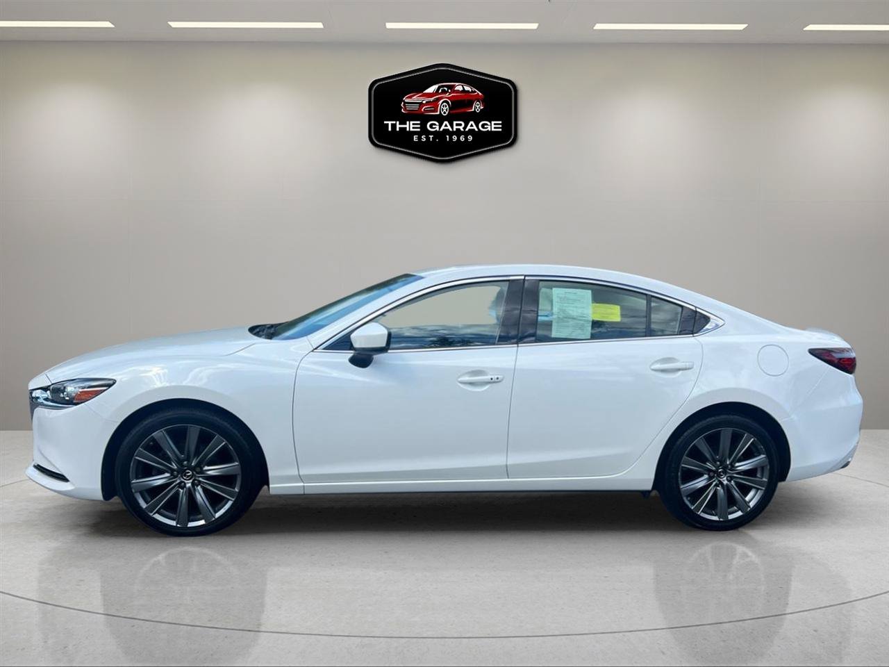 Used 2020 MAZDA MAZDA6 Touring FWD image 2