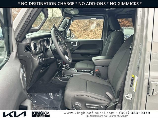 Used 2023 Jeep Wrangler Sahara image 20