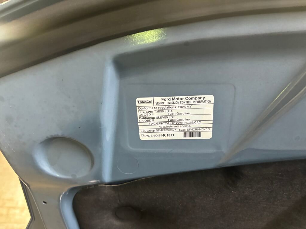 New 2025 Ford Bronco Raptor image 32