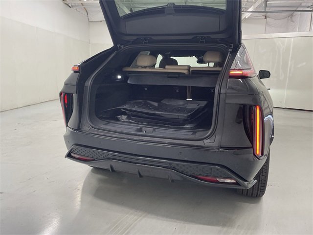 New 2026 Cadillac Lyriq V w/ LPO, Floor Liner Package image 27