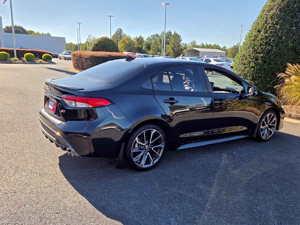 Used 2020 Toyota Corolla SE FWD image 12