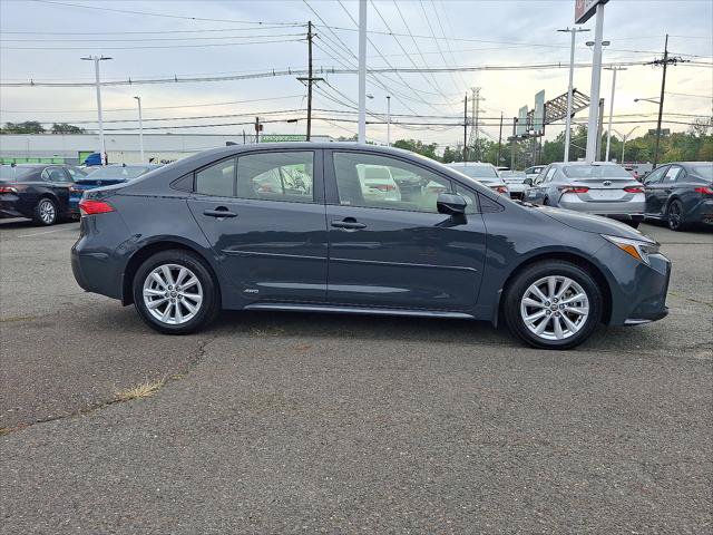 Certified 2025 Toyota Corolla LE w/ LE Premium Package AWD/4WD image 18