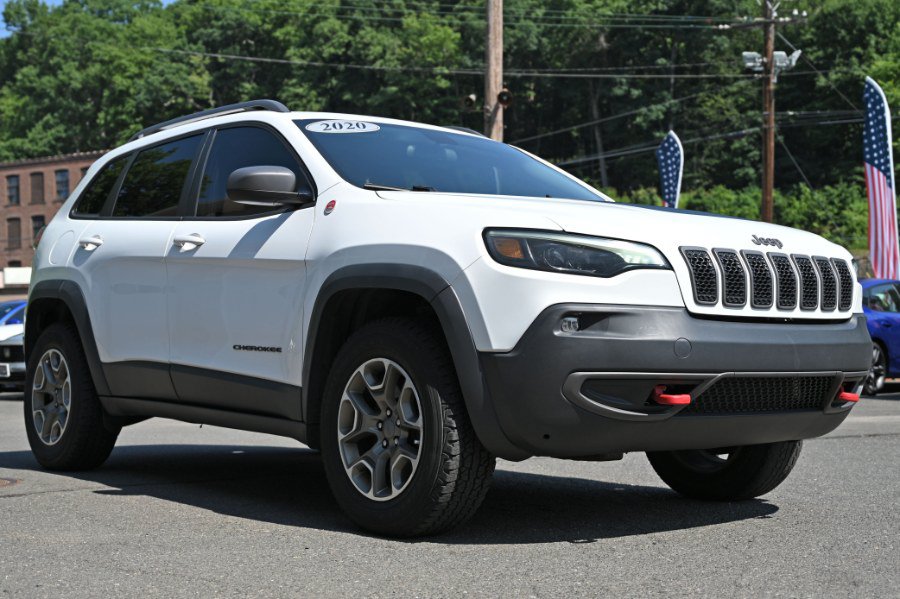 Used 2020 Jeep Cherokee Trailhawk AWD/4WD image 7