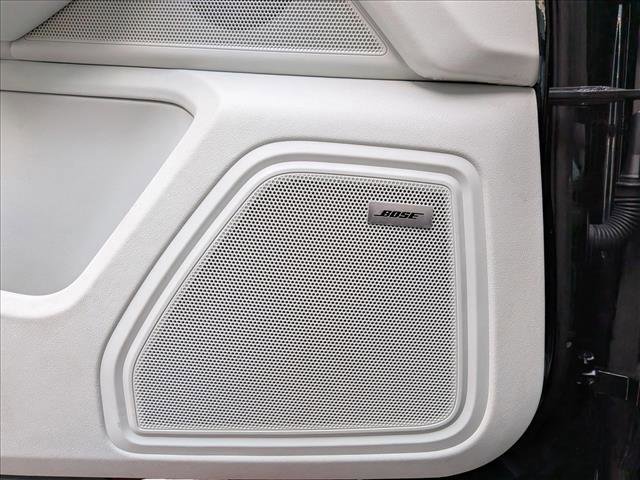 Certified 2024 Porsche Macan image 14