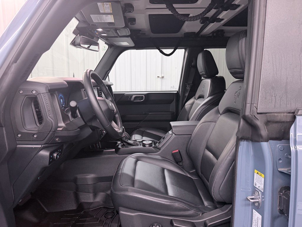 Used 2025 Ford Bronco Badlands AWD/4WD image 8