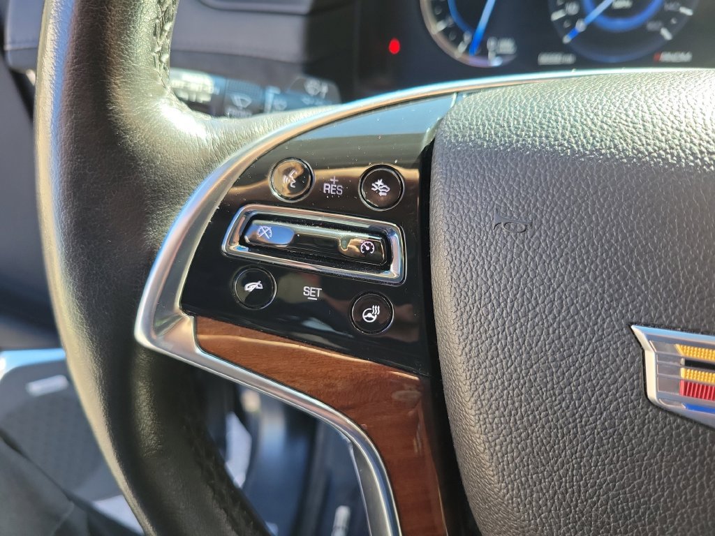 Used 2016 Cadillac Escalade Luxury AWD/4WD image 37