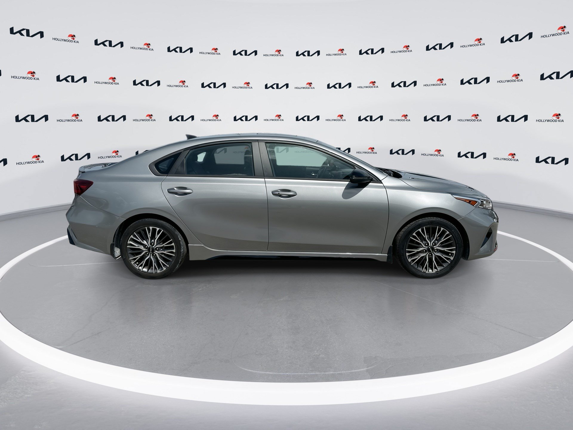 Certified 2022 Kia Forte GT-Line w/ GT-Line Premium Package FWD image 9