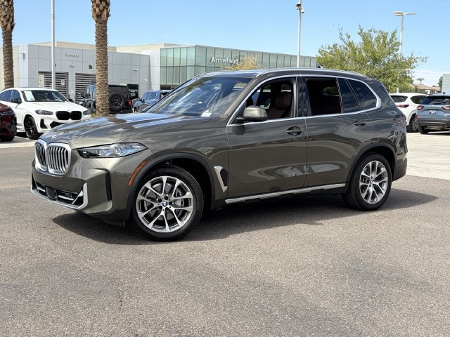 Certified 2026 BMW X5 sDrive40i RWD image 2