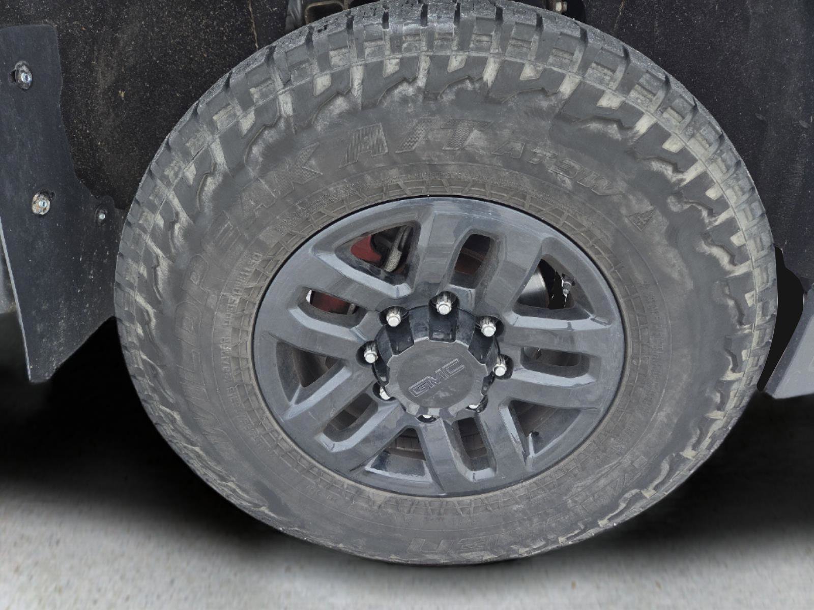 Used 2017 GMC Sierra 2500 Denali w/ Duramax Plus Package image 33