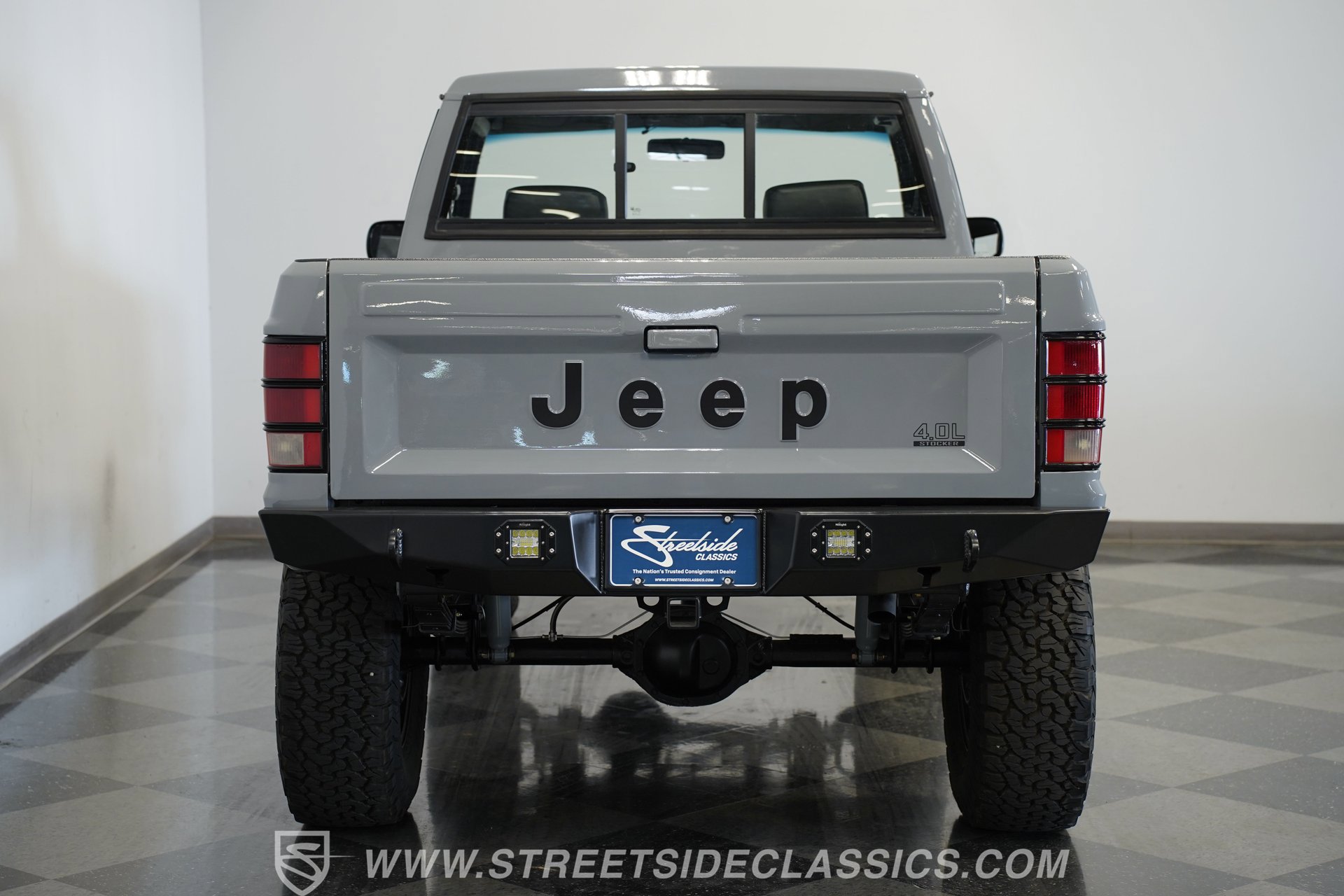 Used 1990 Jeep Comanche Pioneer image 10