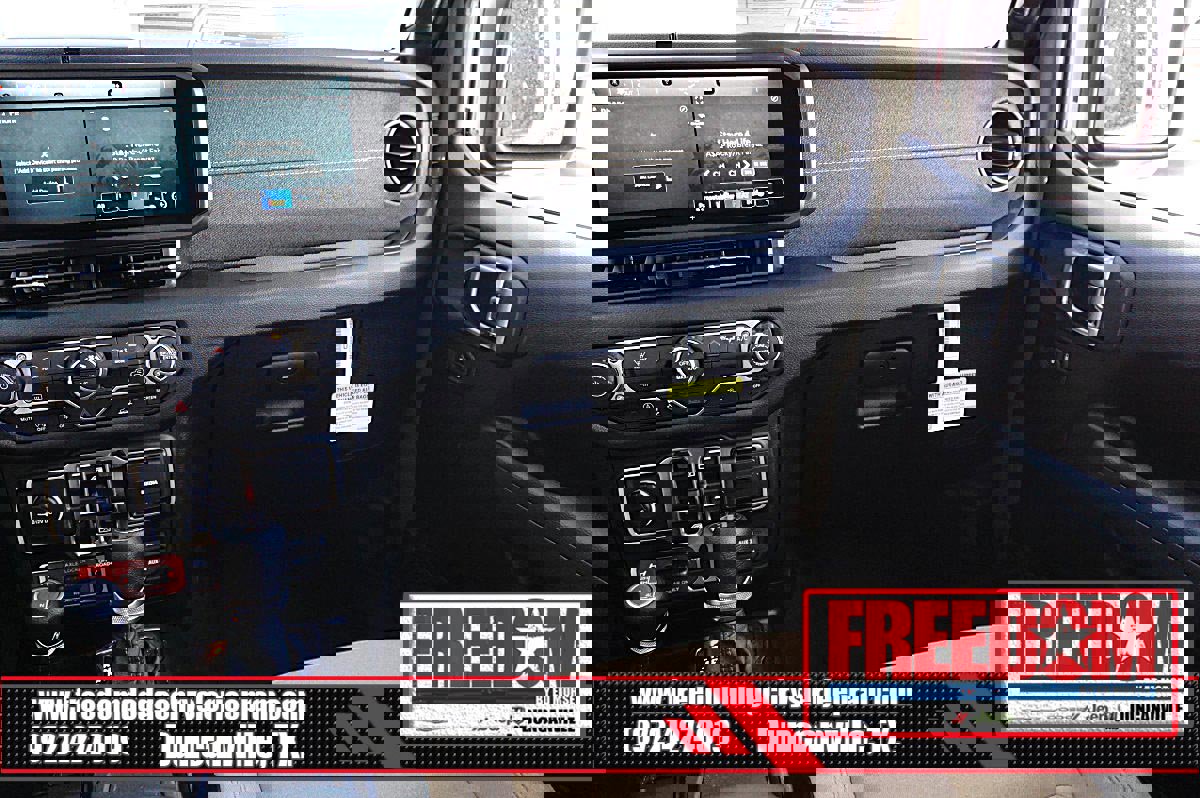 New 2026 Jeep Wrangler Unlimited Sport image 39