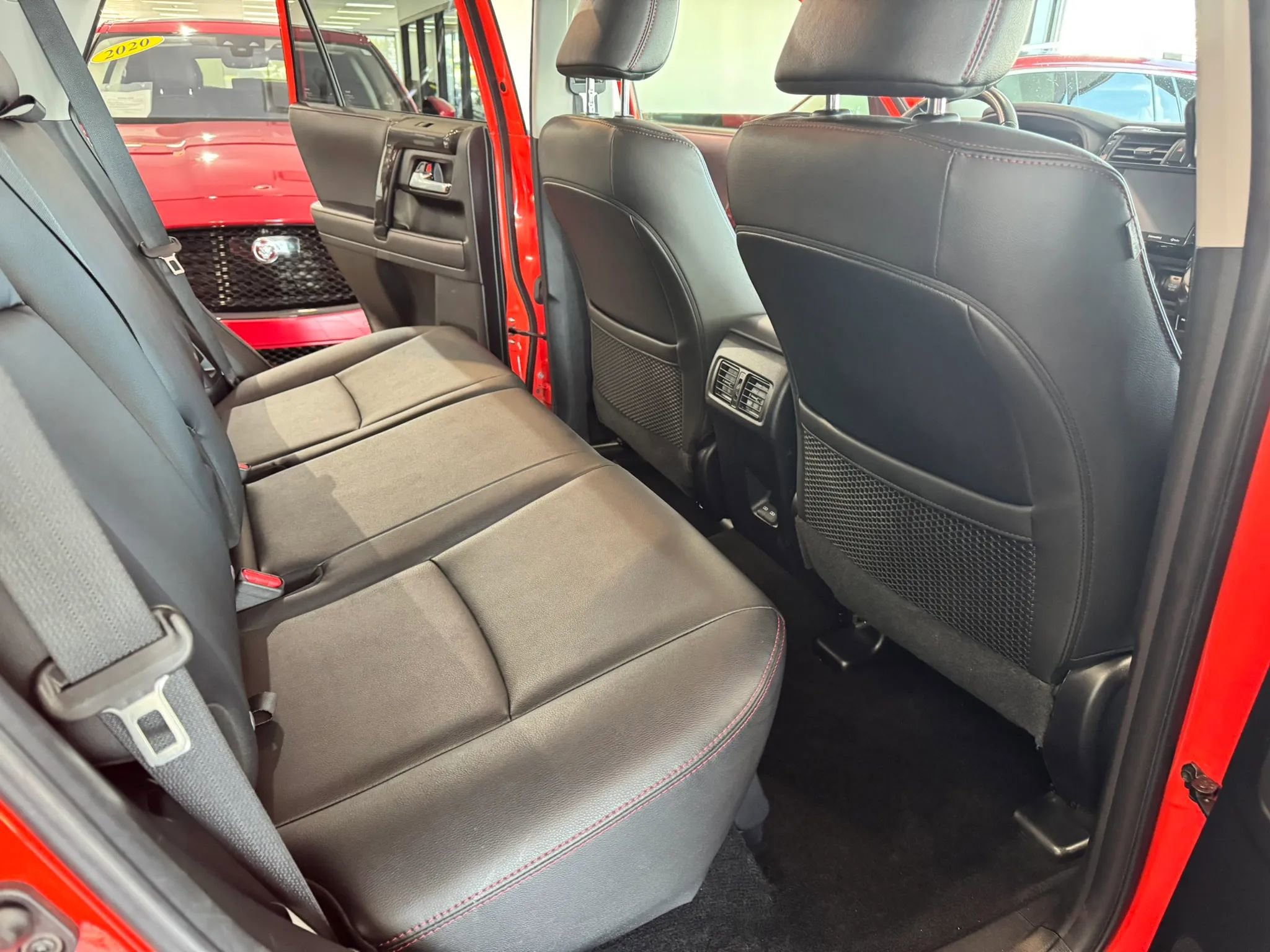 Used 2024 Toyota 4Runner TRD Off-Road Premium w/ Moonroof Package AWD/4WD image 16