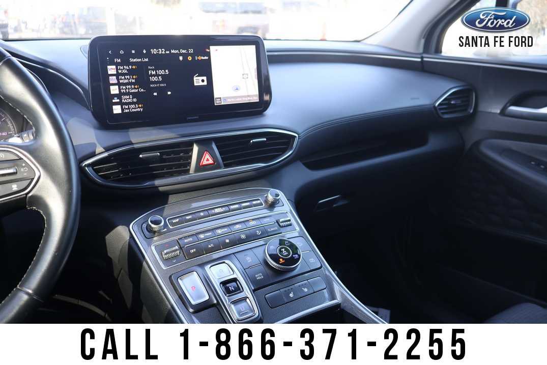 Used 2023 Hyundai Santa Fe SEL image 37