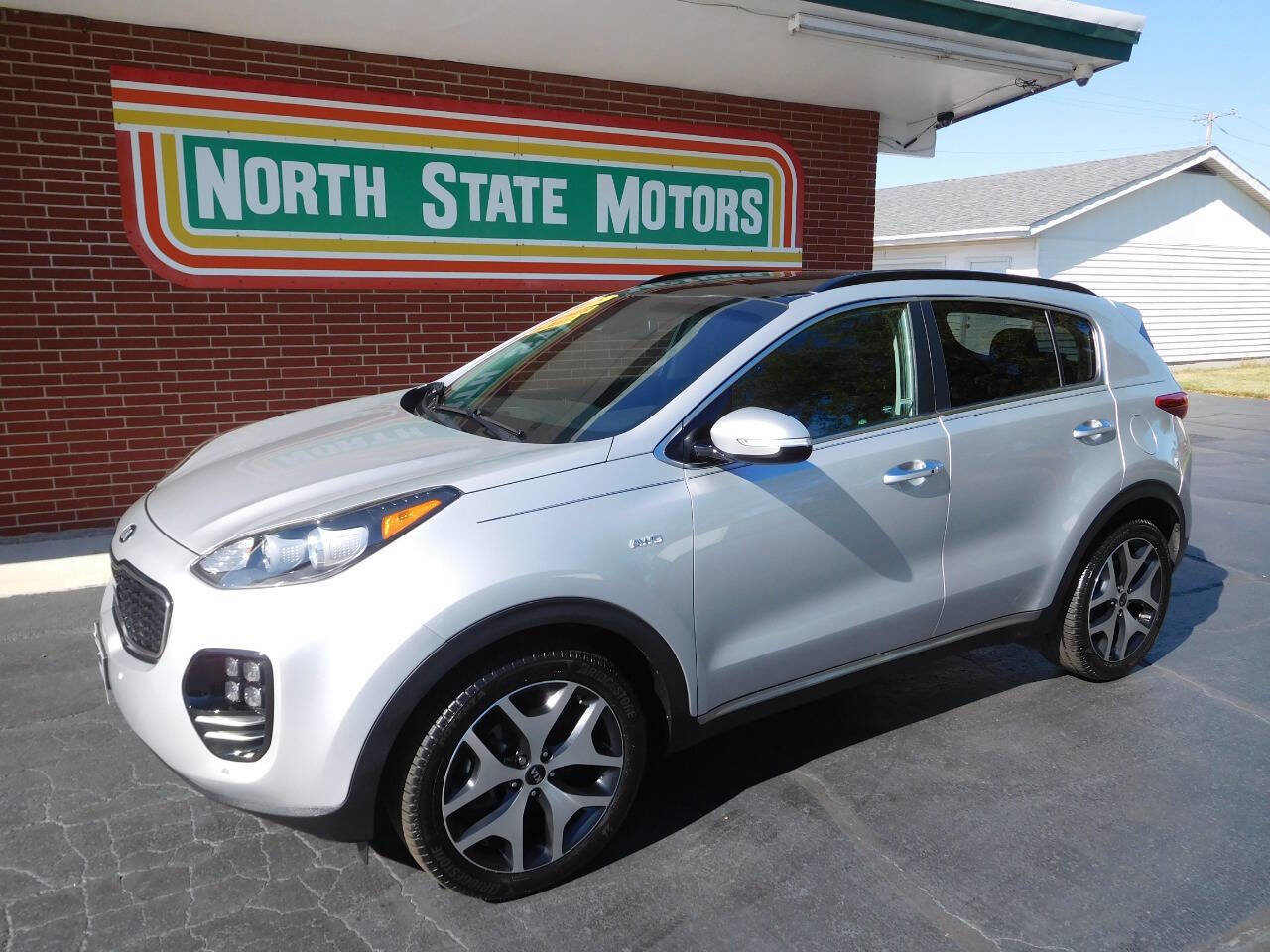 Used 2018 Kia Sportage SX image 1