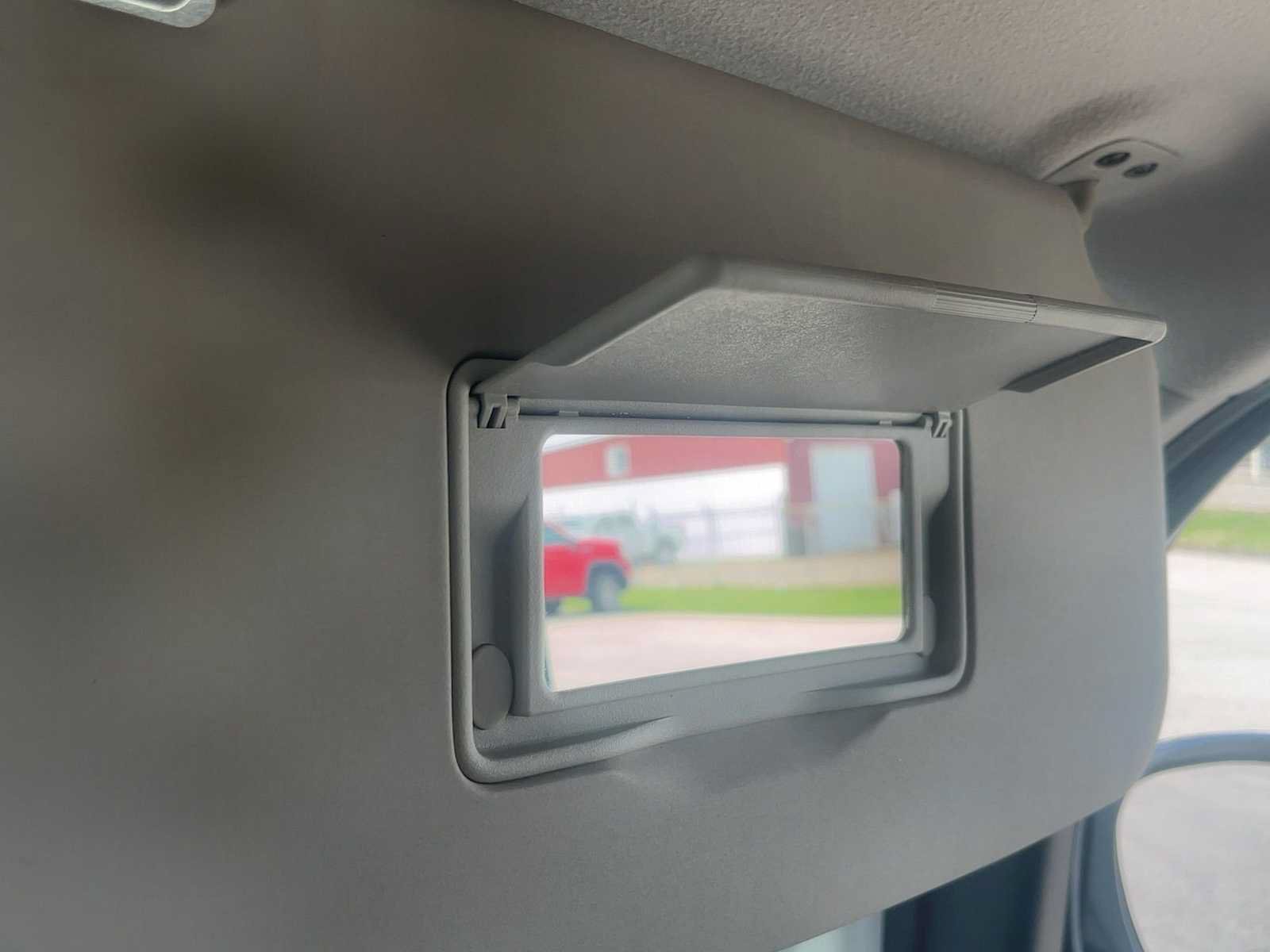 Used 2013 Nissan Cube 1.8 S w/ Interior Designer Pkg FWD image 24