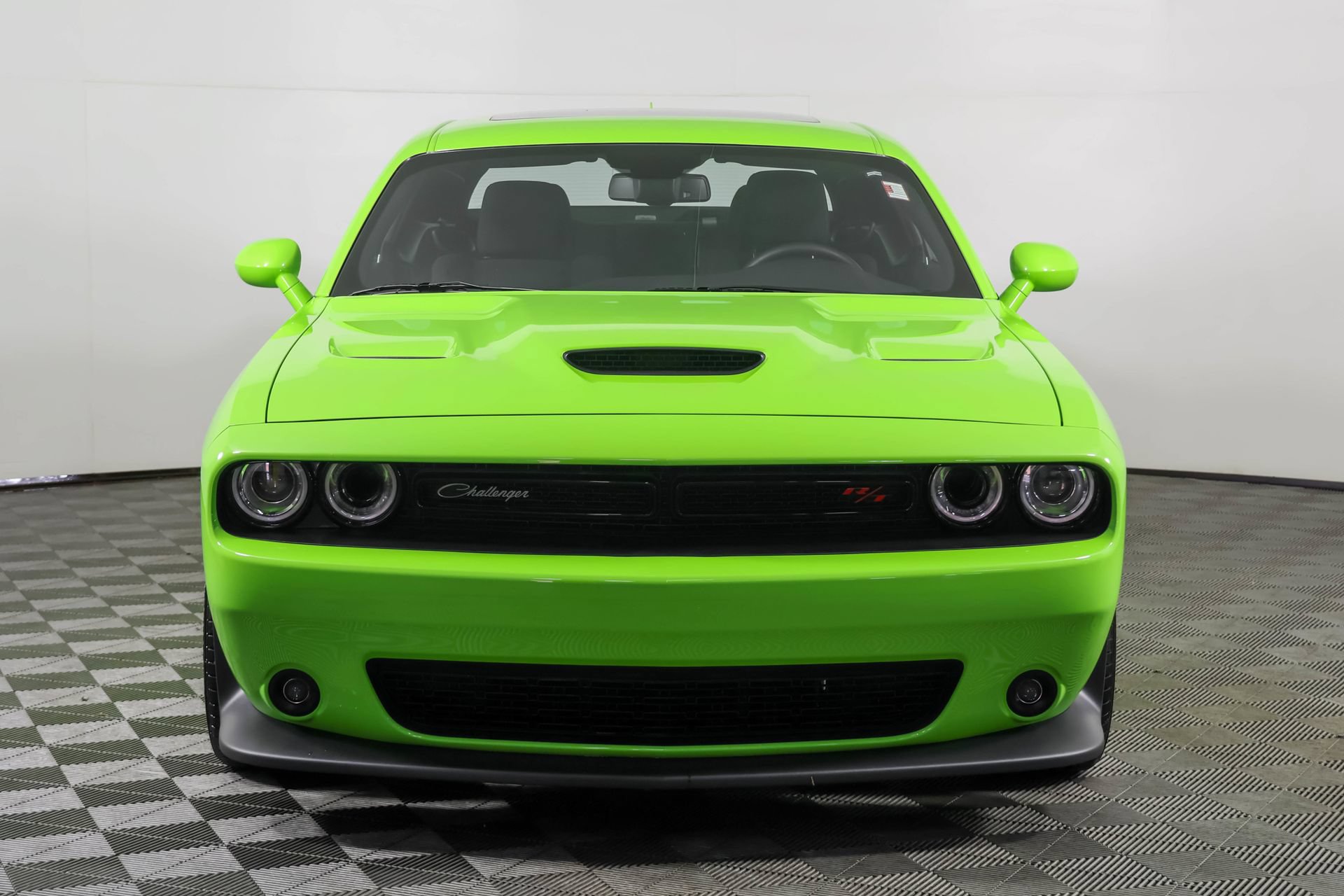 Used 2023 Dodge Challenger R/T Scat Pack RWD image 9
