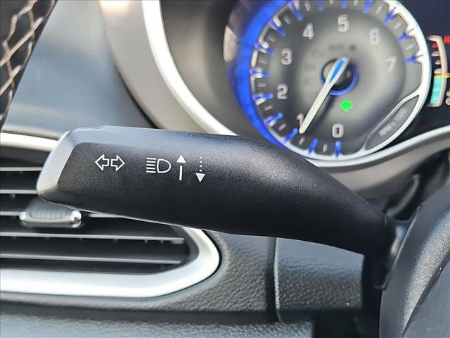 Used 2025 Chrysler Pacifica Select FWD image 30