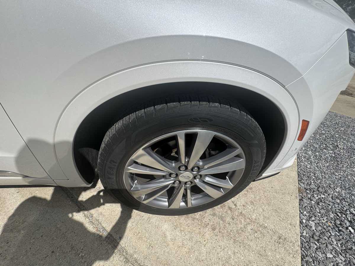 Used 2020 Cadillac XT6 Premium Luxury FWD image 32