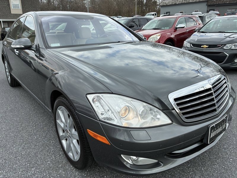 Used 2007 Mercedes-Benz S 550 4MATIC image 3