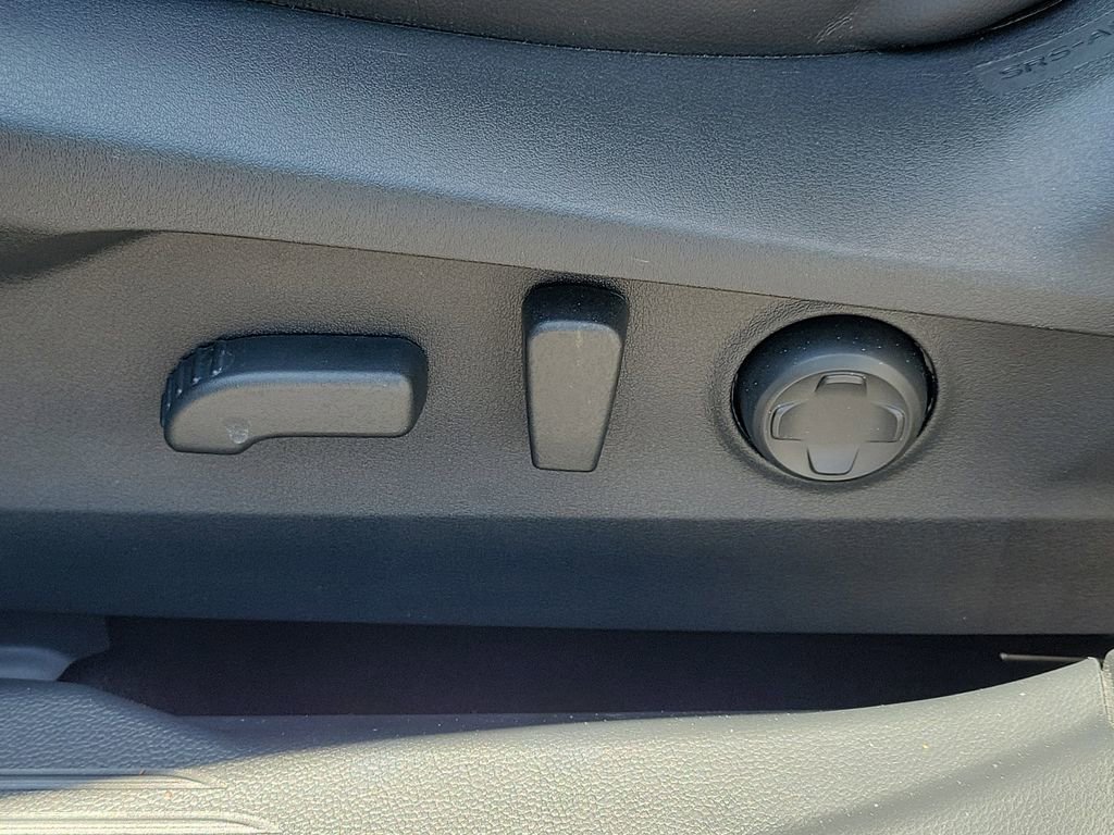 Certified 2025 Subaru Outback Touring w/ Popular Package #2 AWD/4WD image 21