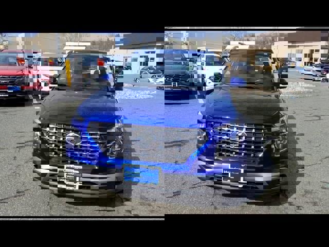 Certified 2022 Hyundai Venue SEL image 3