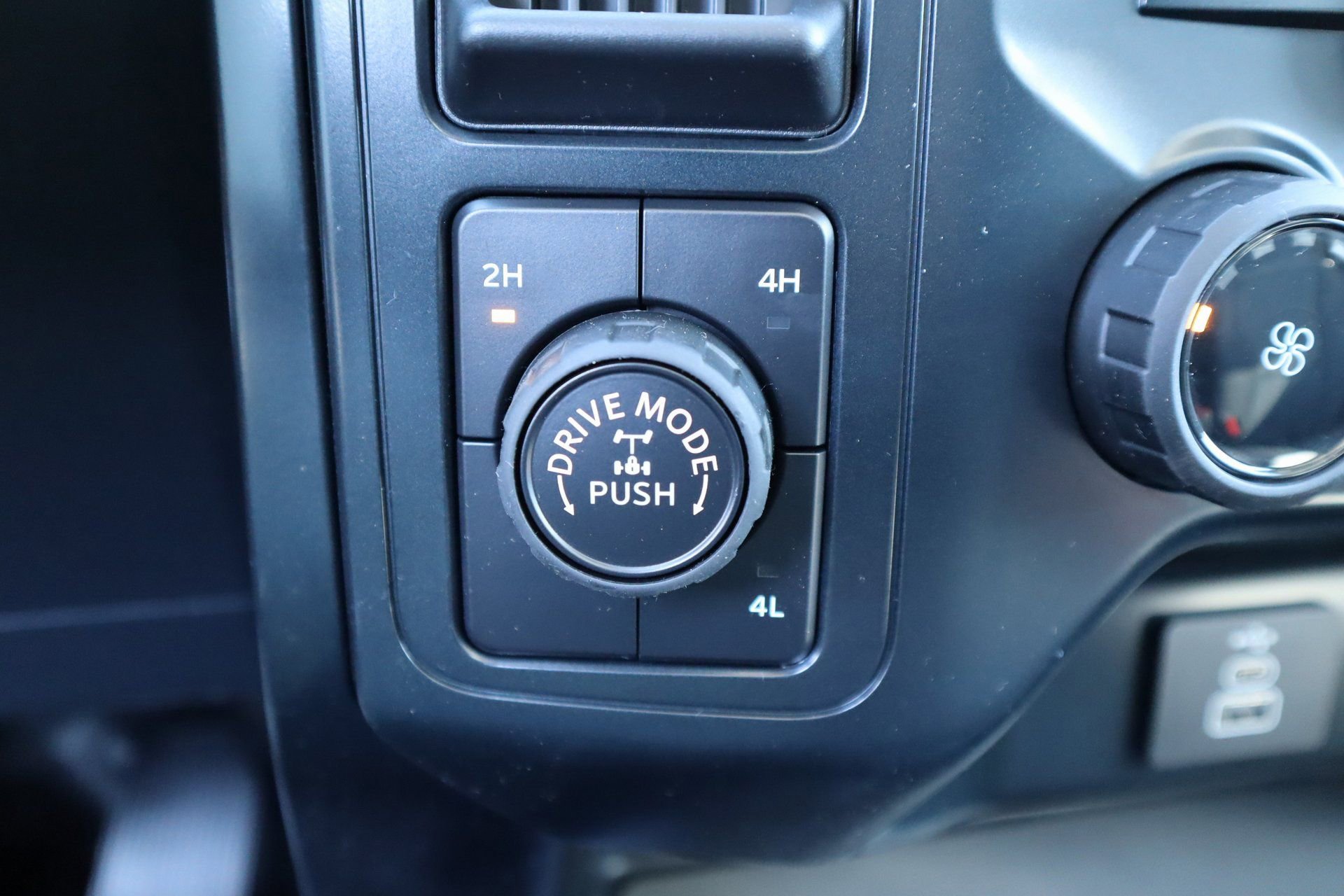 New 2025 Ford F150 XL image 8