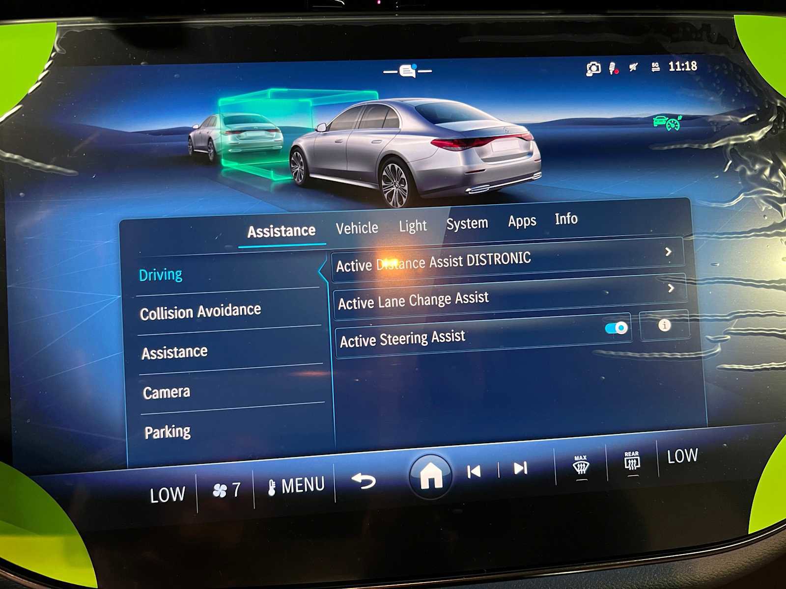 New 2026 Mercedes-Benz E 350 4MATIC Sedan image 37