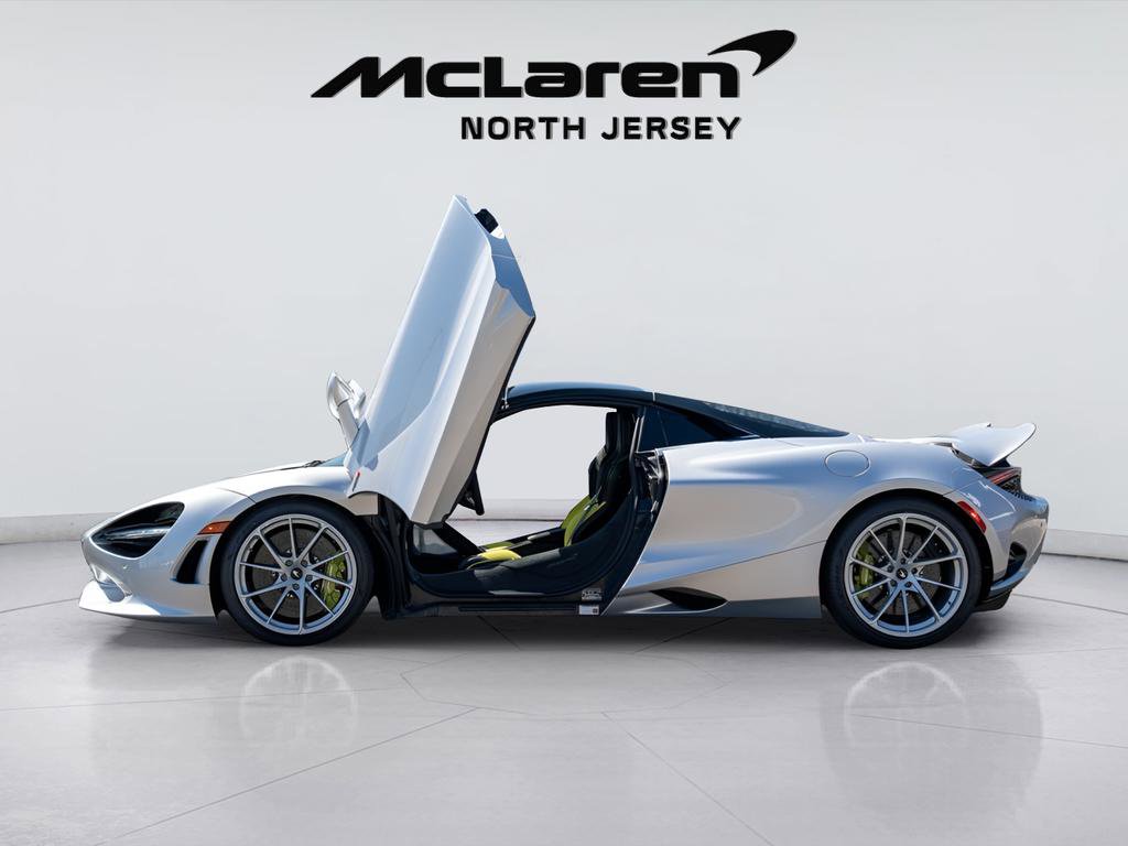 New 2025 McLaren 750S Spider image 32