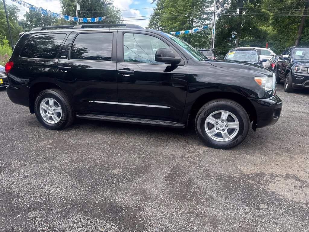 Used 2012 Toyota Sequoia SR5 AWD/4WD image 6
