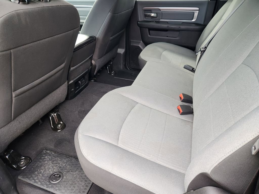 Used 2021 RAM 1500 Classic SLT image 28