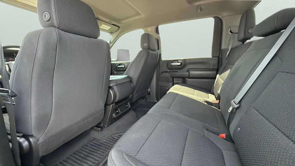 Certified 2021 Chevrolet Silverado 2500 Custom w/ Custom Value Package AWD/4WD image 27