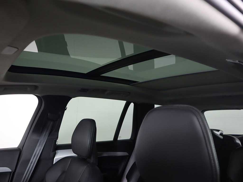 Used 2022 Volvo XC90 T5 Momentum w/ Climate Package image 20