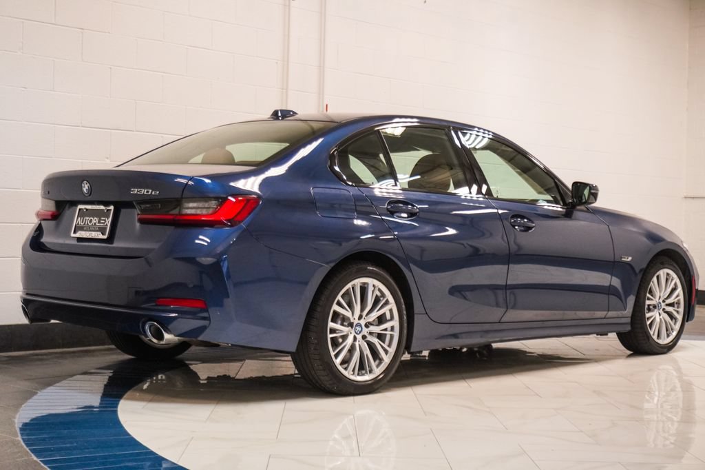 Used 2023 BMW 330e xDrive AWD/4WD image 30