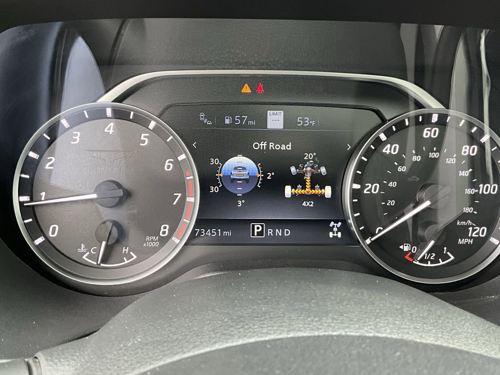 Used 2020 Nissan Titan SL w/ Moonroof Package image 36