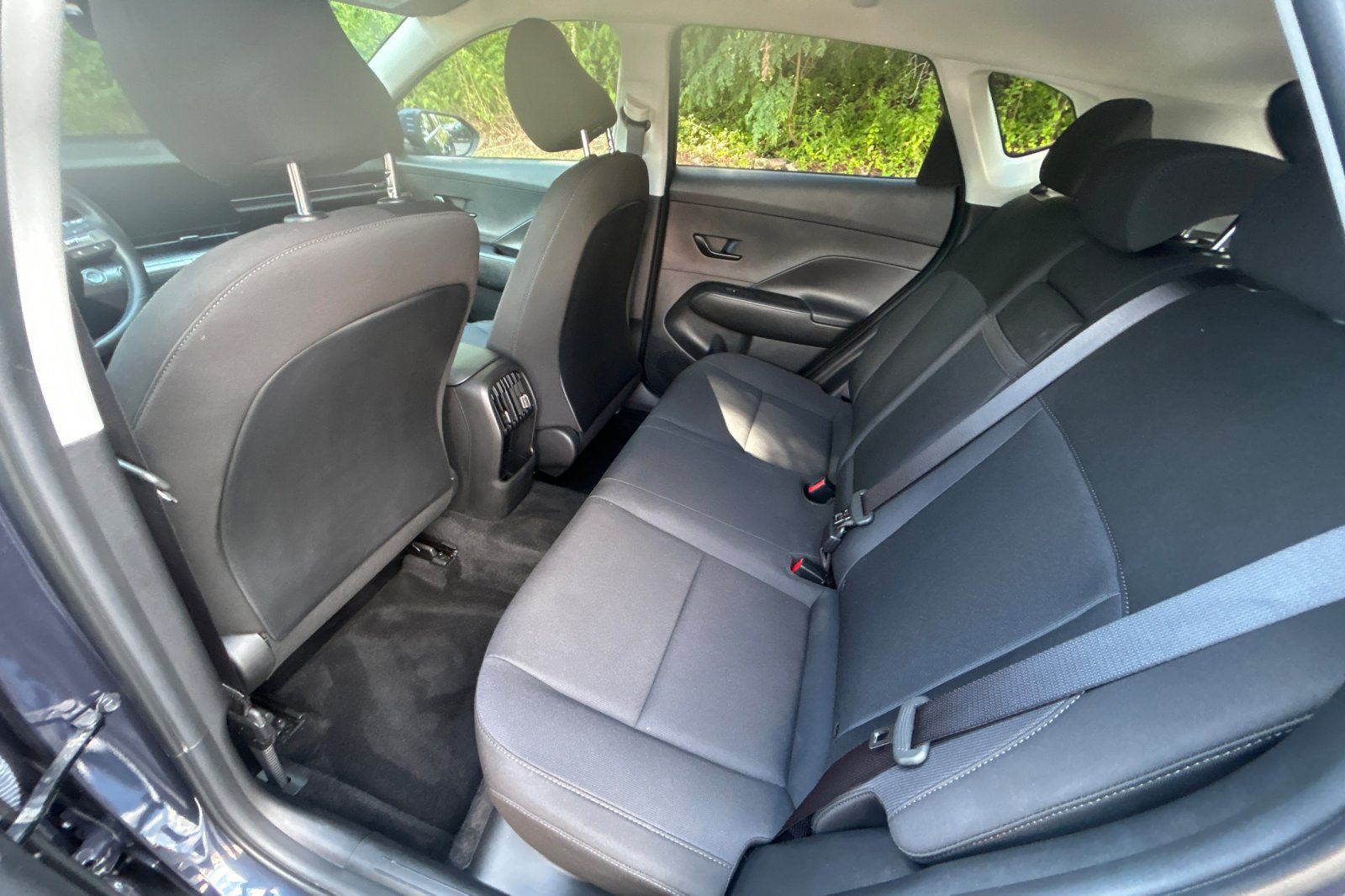 Used 2025 Hyundai Kona SEL AWD/4WD image 12
