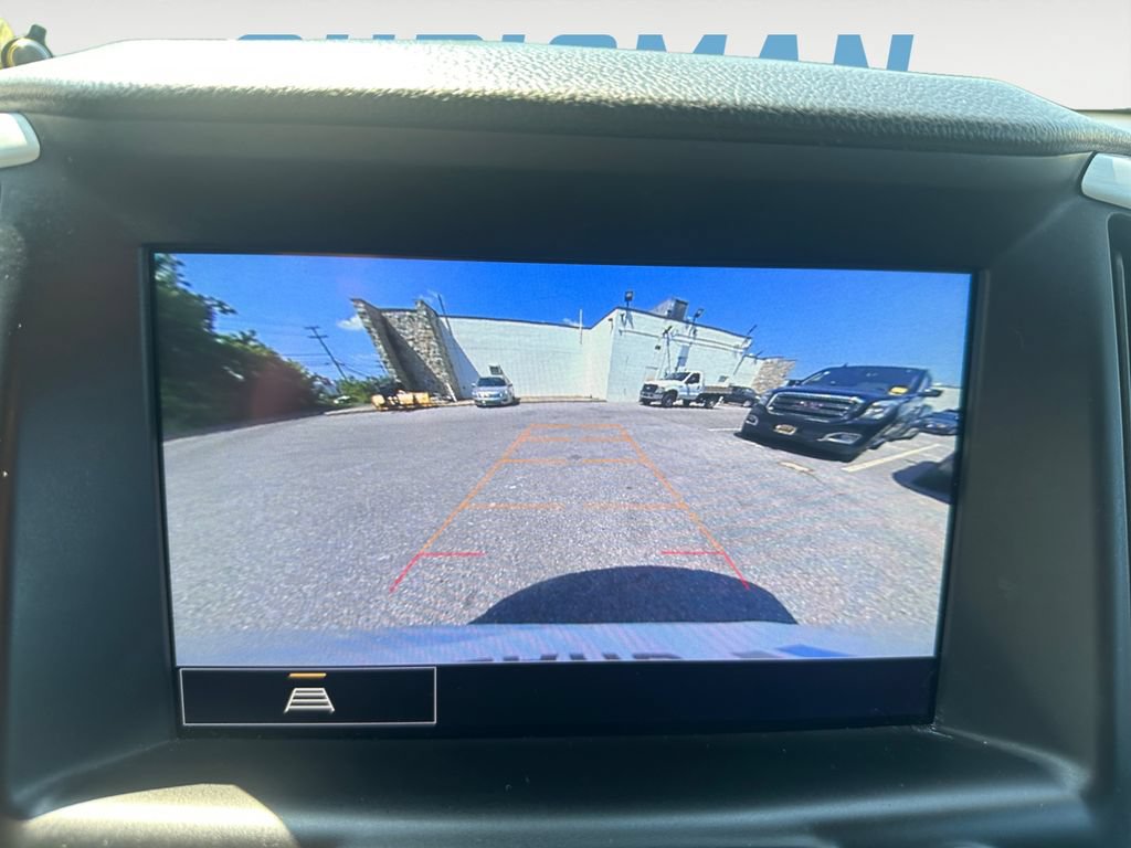 Used 2024 GMC Terrain SLT AWD/4WD image 19