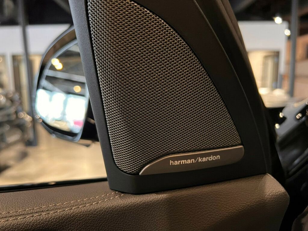 Used 2023 BMW X5 xDrive40i w/ M Sport Package image 15